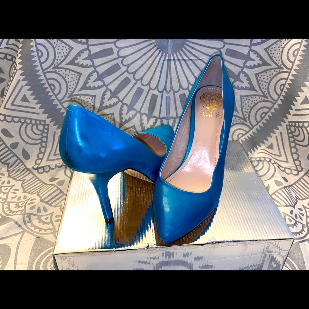 Vince Camuto heels